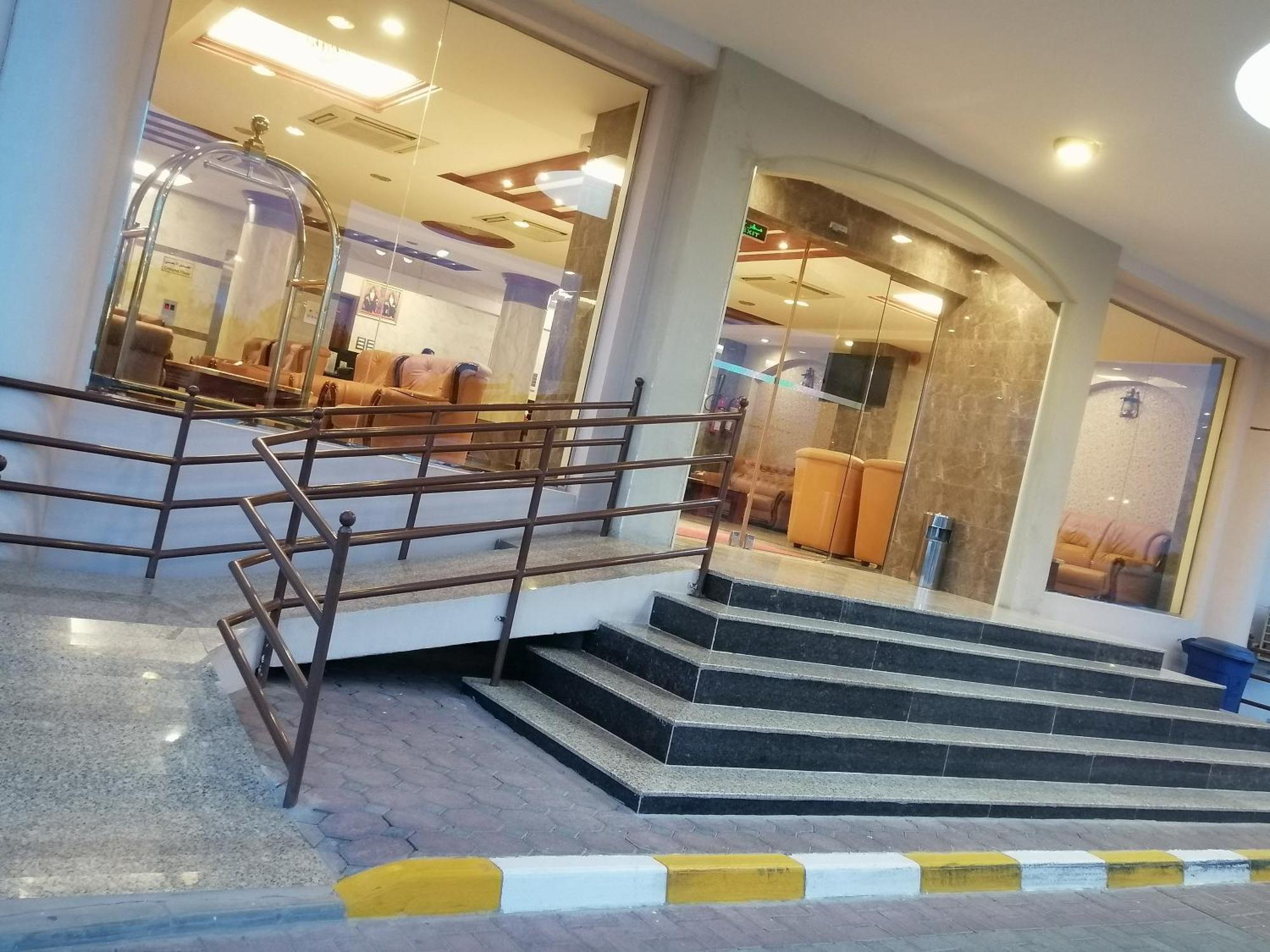 Nizwa Hotel Apartments 3*